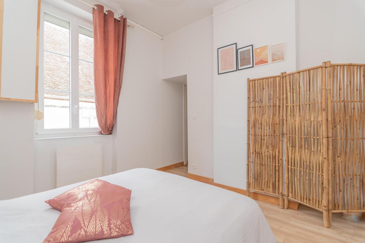 Appartement Cosy Au Centre Ville Avec Garage シャロン・シュル・ソーヌ エクステリア 写真